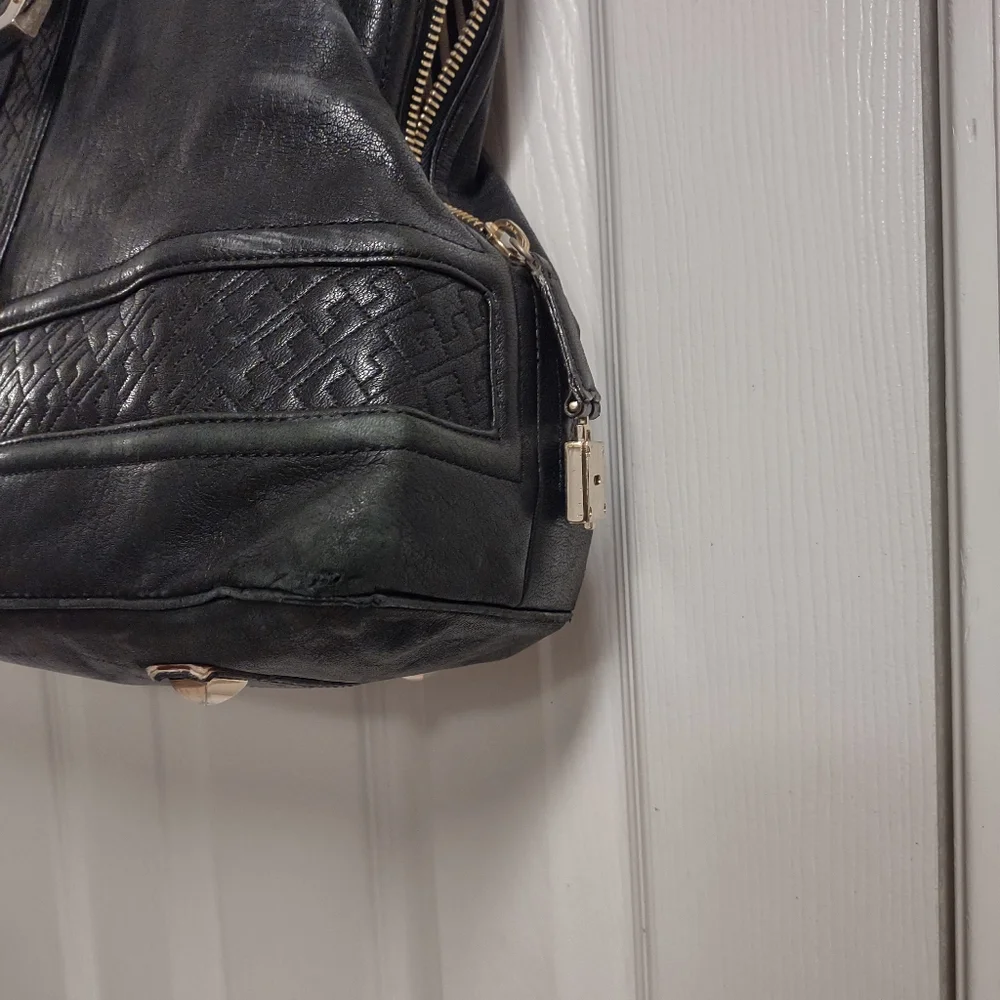 L.A.M.B. - Picture 2 of 16